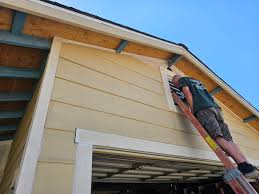 How To Choose The Right Materials for Your Siding Installation in 'Minot Af, ND